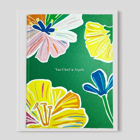 Set of 4 Van Cleef & Arpels Fine Jewelry & Watch Catalogs (2022-2024) - Picture 3 of 6